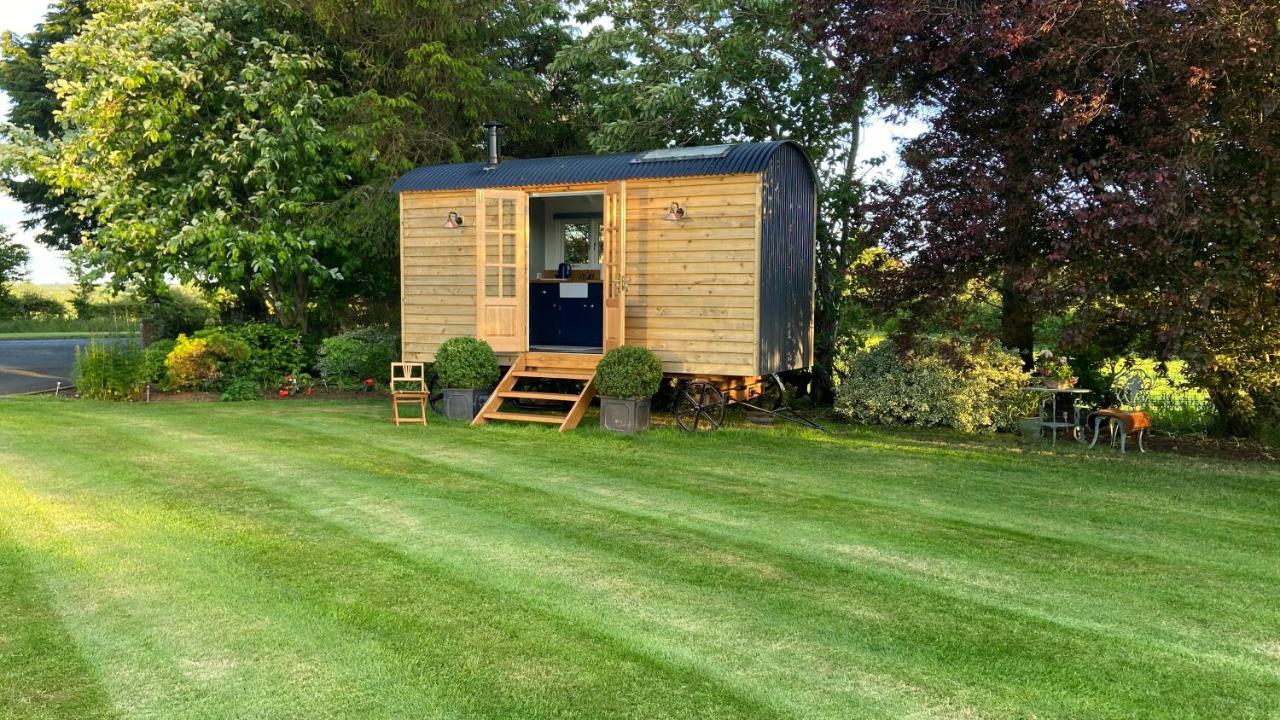 Bannfield Shepherds Hut Ballymoney Ngoại thất bức ảnh
